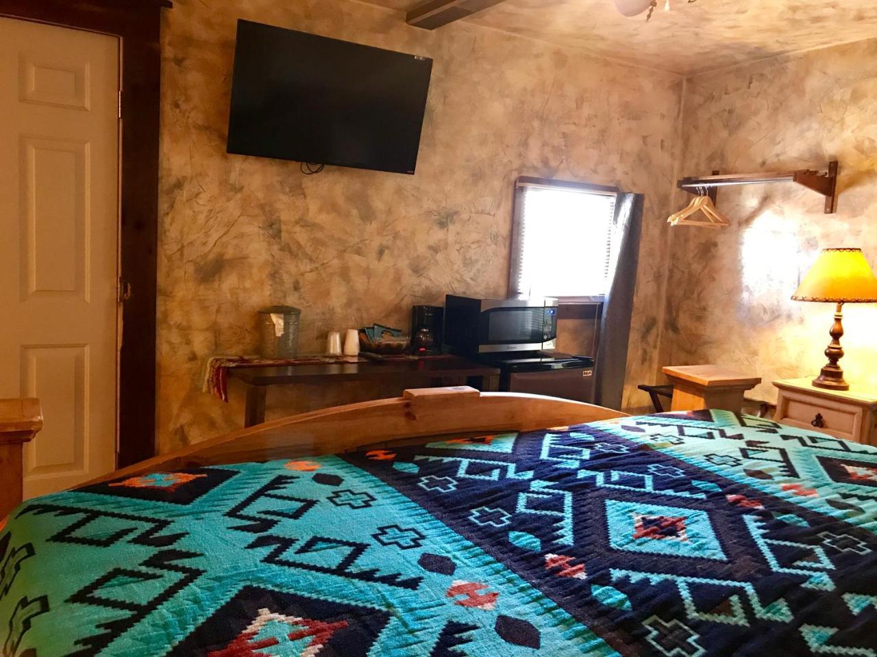 Hotel Kitsmiller On Main フレデリックスバーグ エクステリア 写真