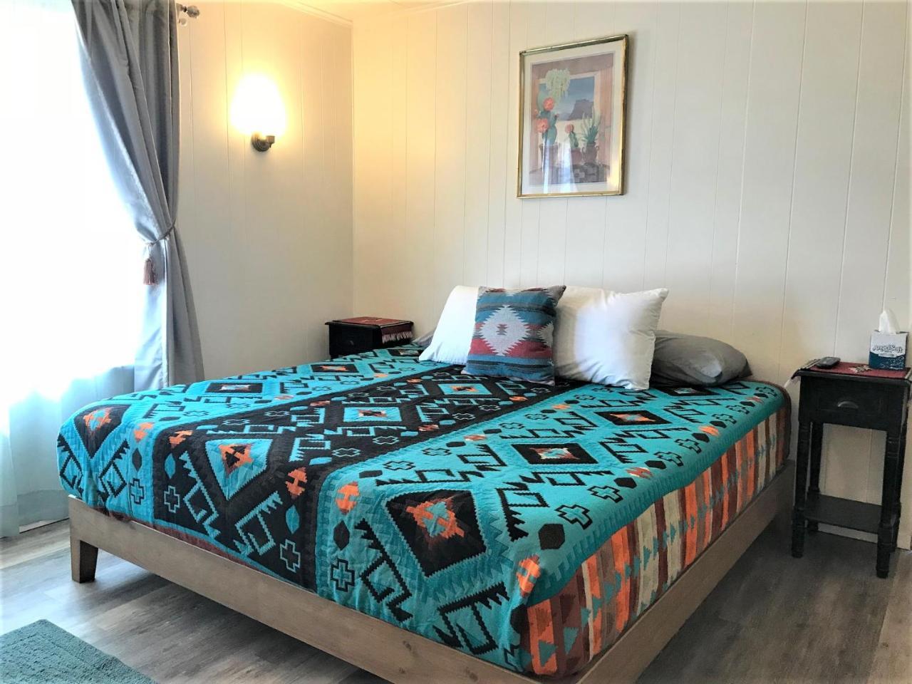 Hotel Kitsmiller On Main フレデリックスバーグ エクステリア 写真