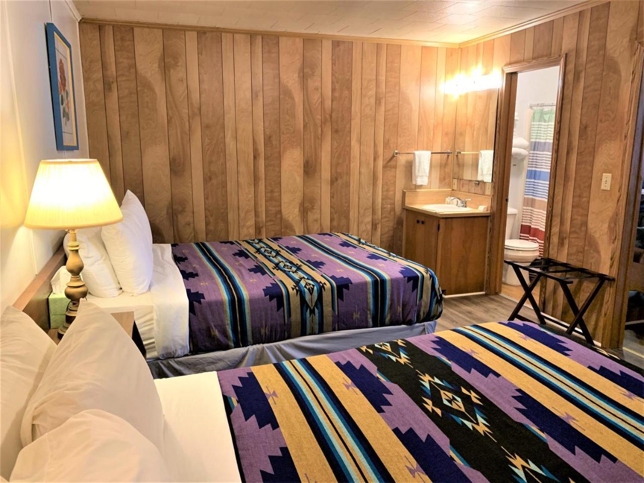 Hotel Kitsmiller On Main フレデリックスバーグ エクステリア 写真