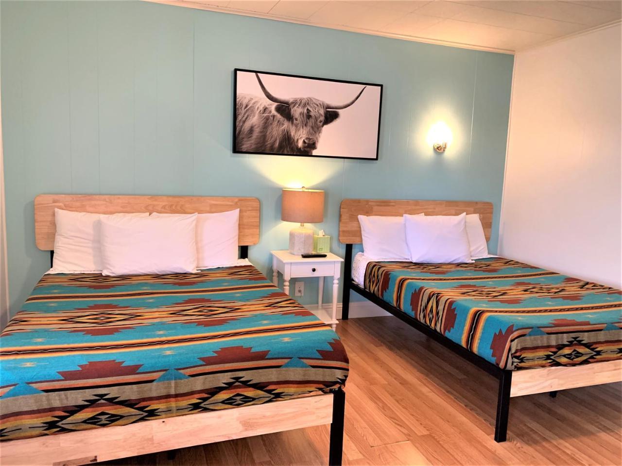 Hotel Kitsmiller On Main フレデリックスバーグ エクステリア 写真