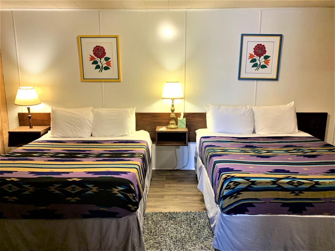Hotel Kitsmiller On Main フレデリックスバーグ エクステリア 写真